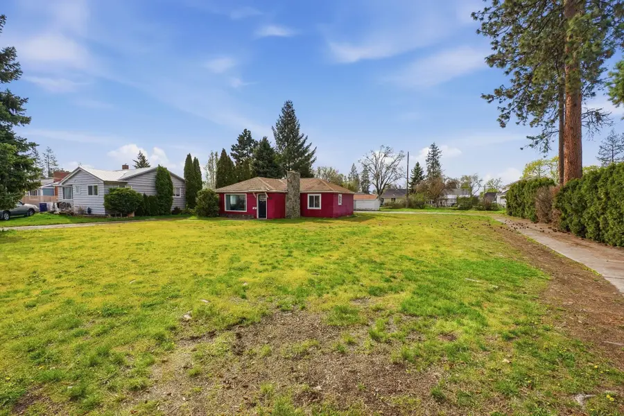 4025 W Everett Ave, Spokane, WA 99205 - #3