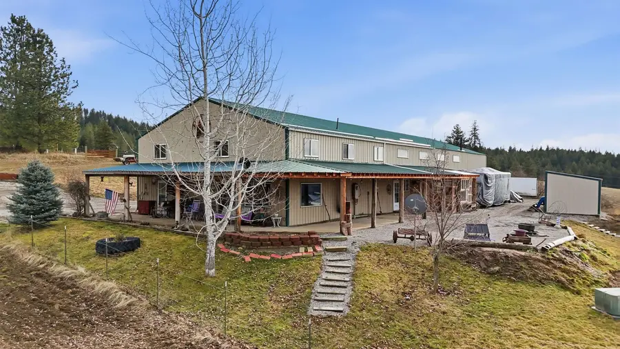 26323 N Madison Rd, Chattaroy, WA 99003 - #3