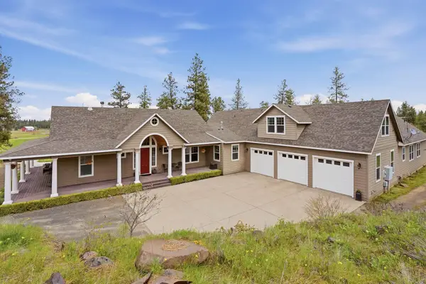 2609 E Tiger Lily Ln, Spangle, WA 99031