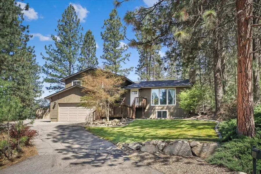 7607 E Beverly Dr, Spokane, WA 99212 - #2
