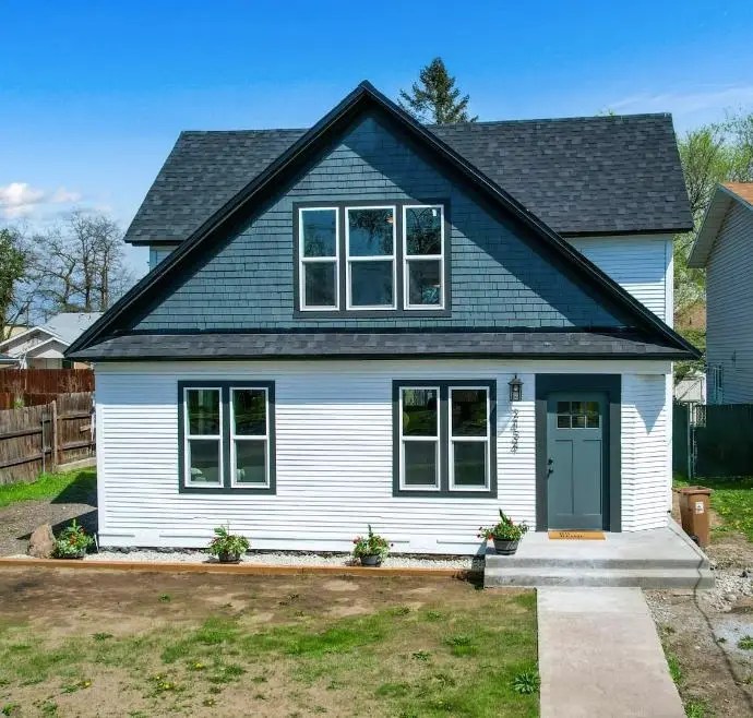 2434 E Wiscomb St, Spokane, WA 99207 - #1