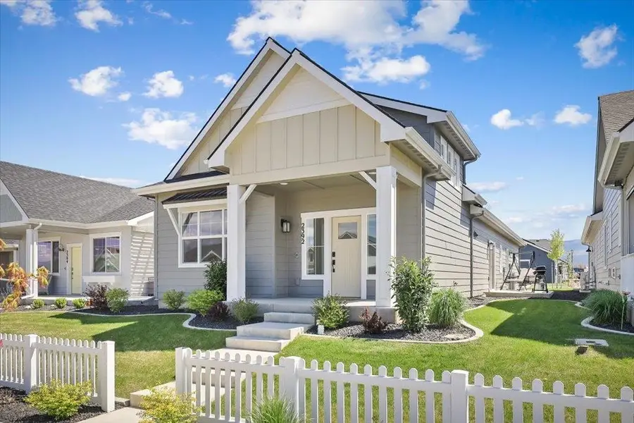 2392 N Clive Ln, Liberty Lake, WA 99019 - #2