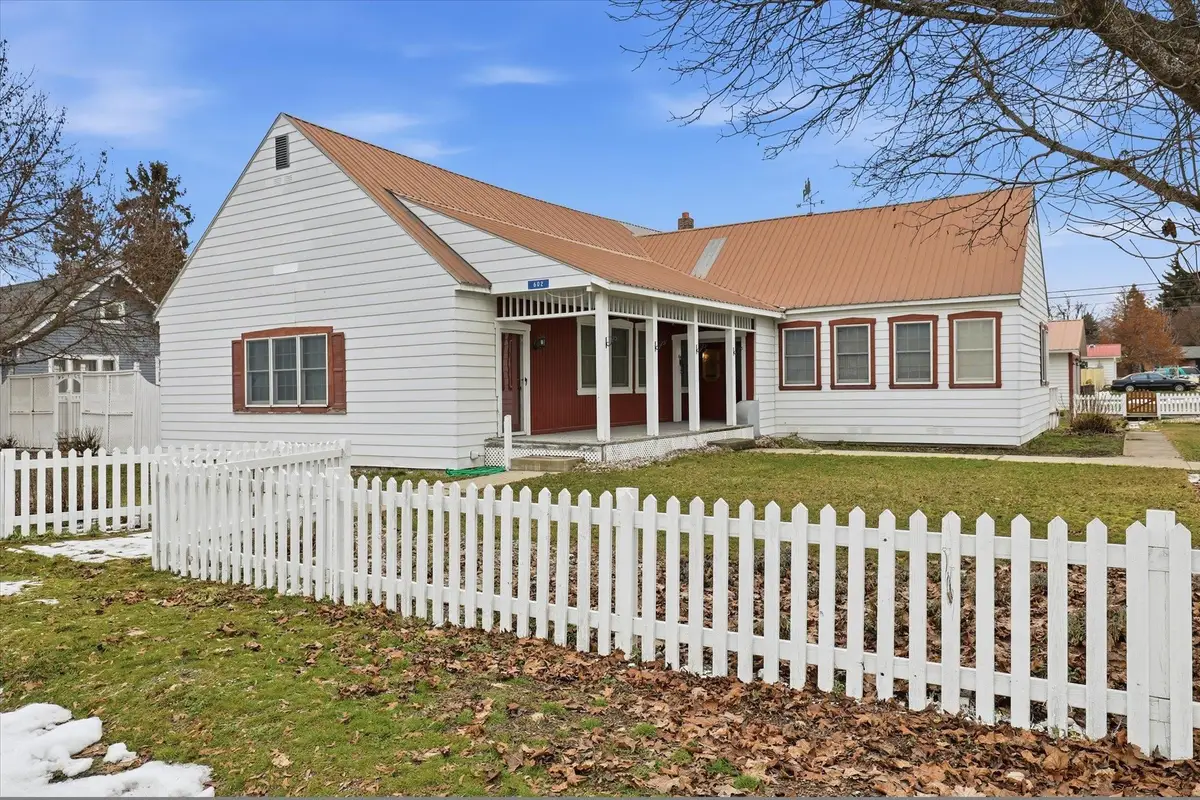 602 W King Ave, Chewelah, WA 99109 - #1