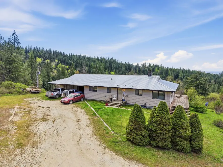 16617 E Blanchard Rd, Elk, WA 99003 - #3