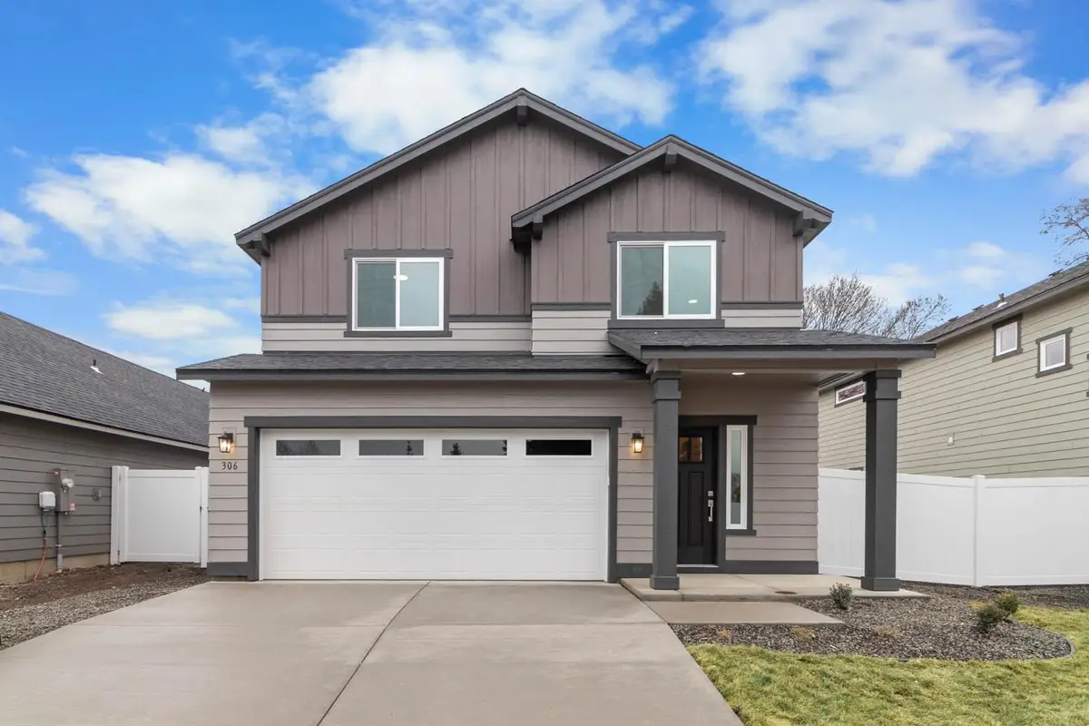 306 N Viewmont Ct, Greenacres, WA 99016 - #1