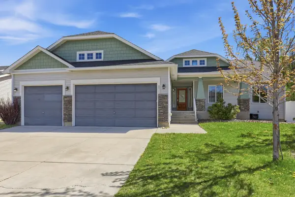 8913 E Vista Park Dr, Spokane, WA 99217