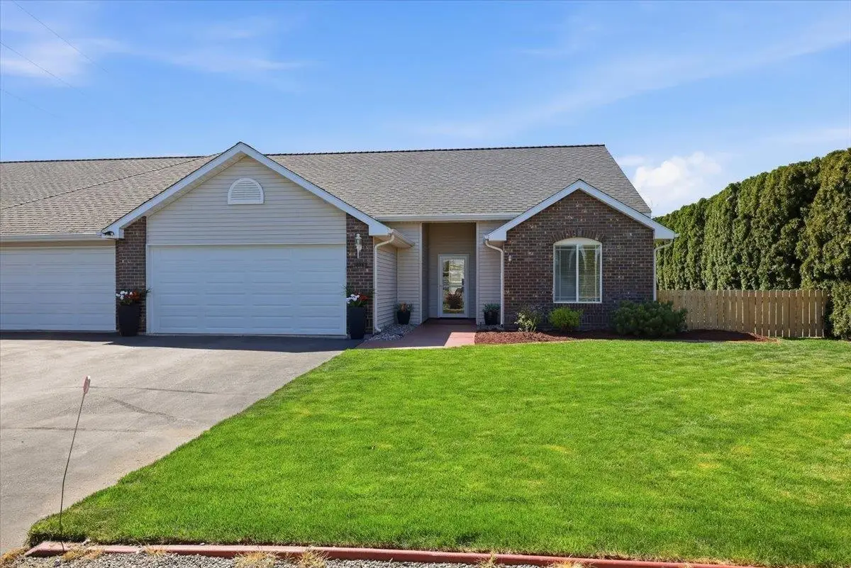 1818 S Sullivan Rd, Spokane Valley, WA 99037 - #1