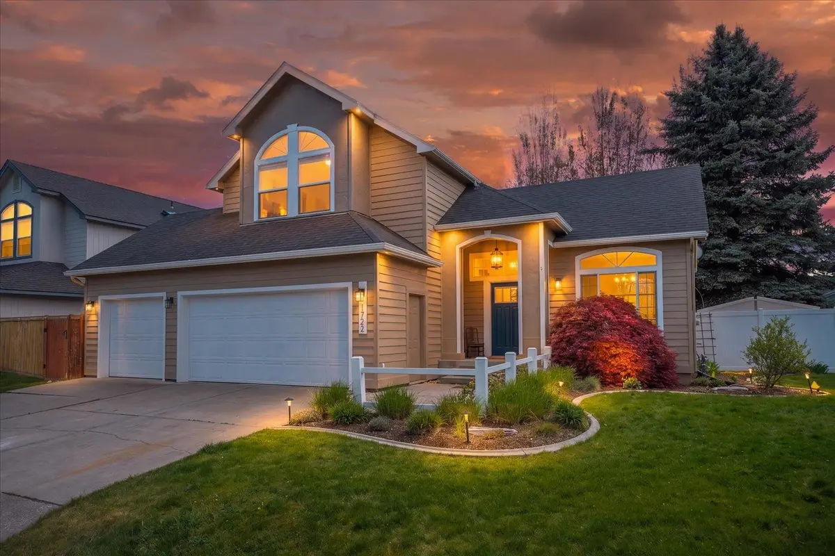 1722 N Harmony Ln, Spokane Valley, WA 99016 - #1