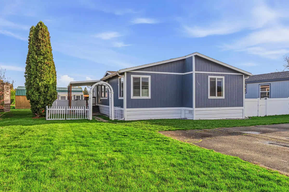 2201 N Craig Rd, Spokane, WA 99224 - #1