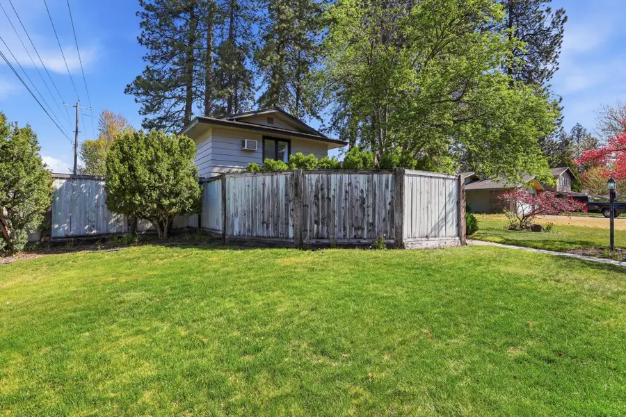 10705 E 23rd Ave, Spokane Valley, WA 99206 - #3