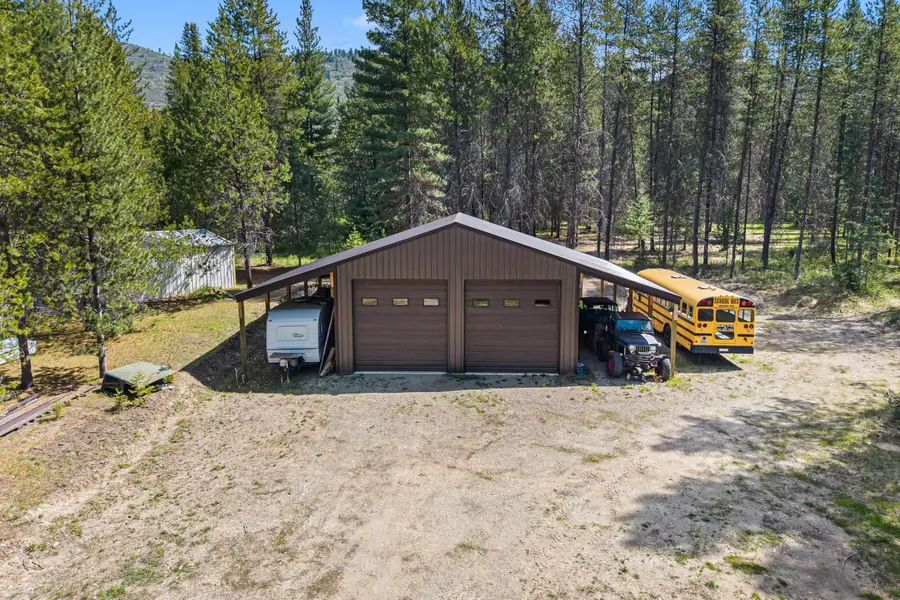 661 W Joyner Dr, Cusick, WA 99119 - #3