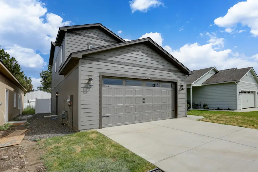 216 N Vercler Ln, Spokane Valley, WA 99216 - #3