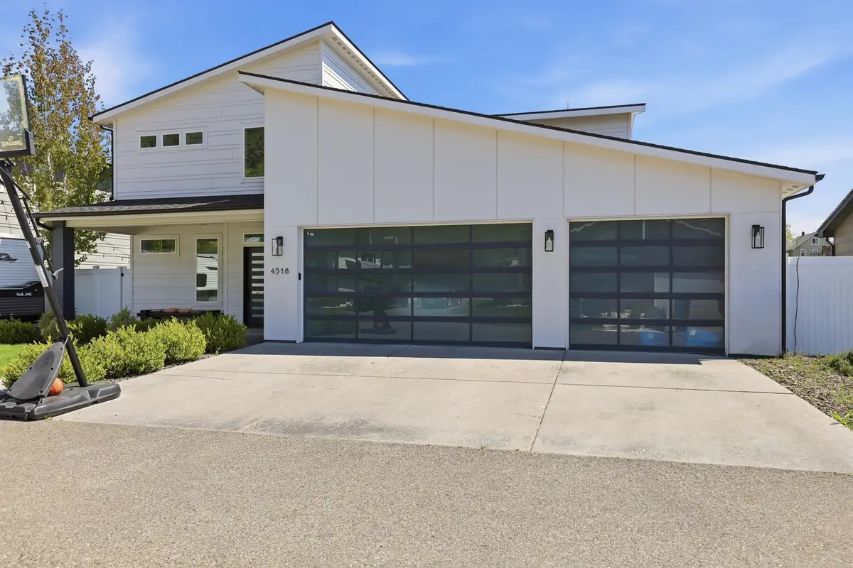 4518 N Dale Ln, Spokane Valley, WA 99212 - #1