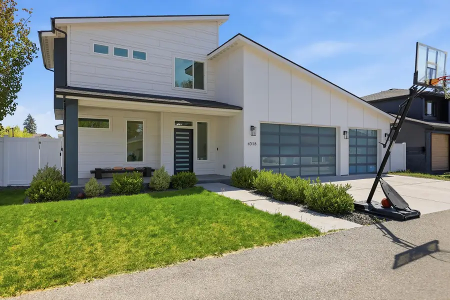 4518 N Dale Ln, Spokane Valley, WA 99212 - #2