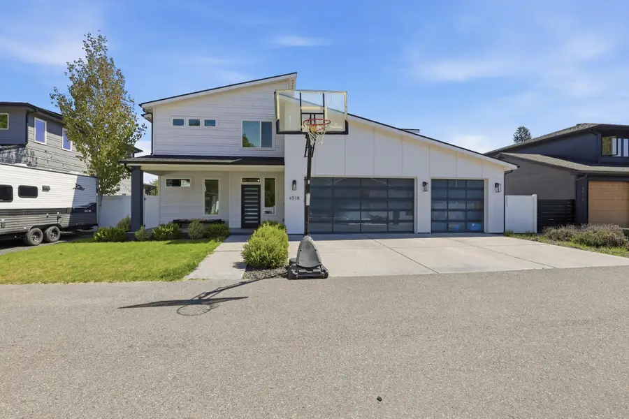 4518 N Dale Ln, Spokane Valley, WA 99212 - #3
