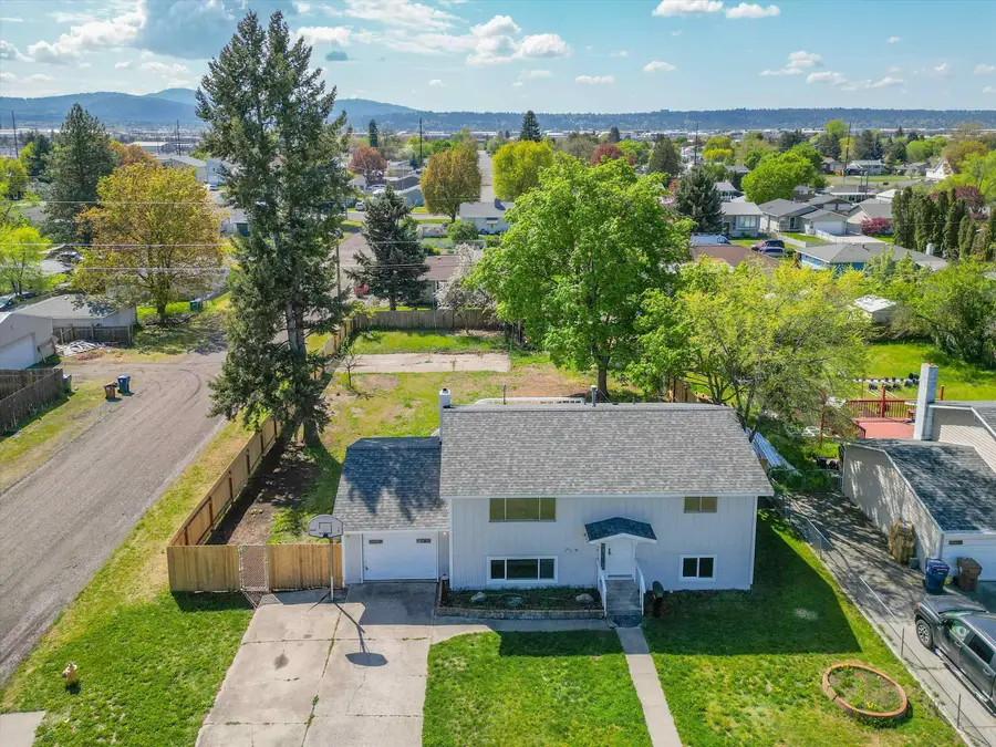 4128 E Cleveland Ave, Spokane, WA 99207 - #2