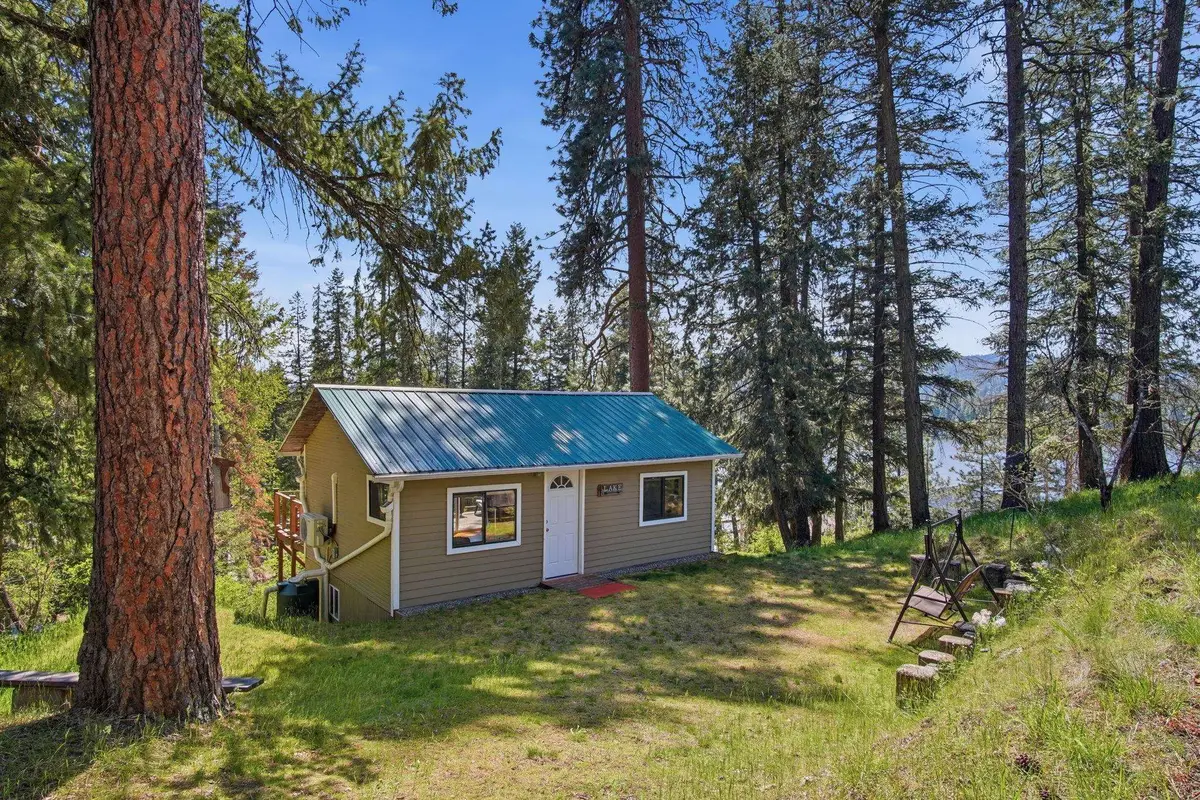 14149 N Shallow Beach Ln, Newman Lake, WA 99025 - #1