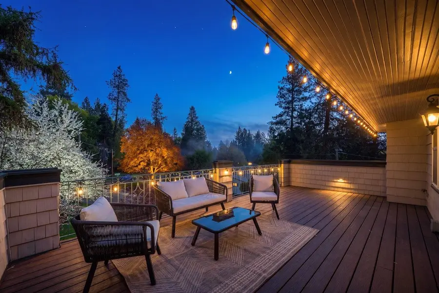 1807 S Rockwood Blvd, Spokane, WA 99203 - #2