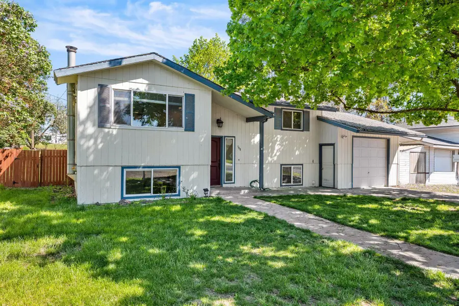 508 N Martin St, Medical Lake, WA 99022 - #2