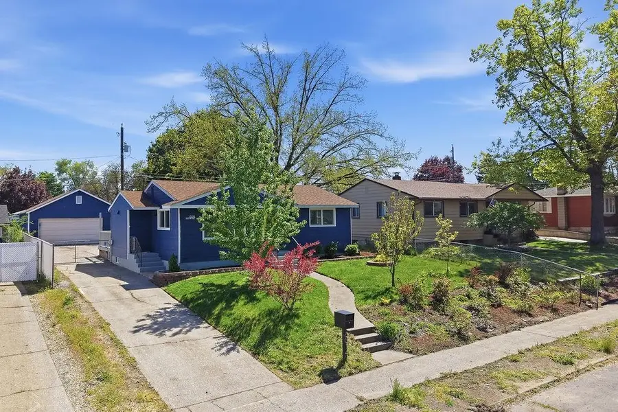 6014 N Oak St, Spokane, WA 99205 - #2