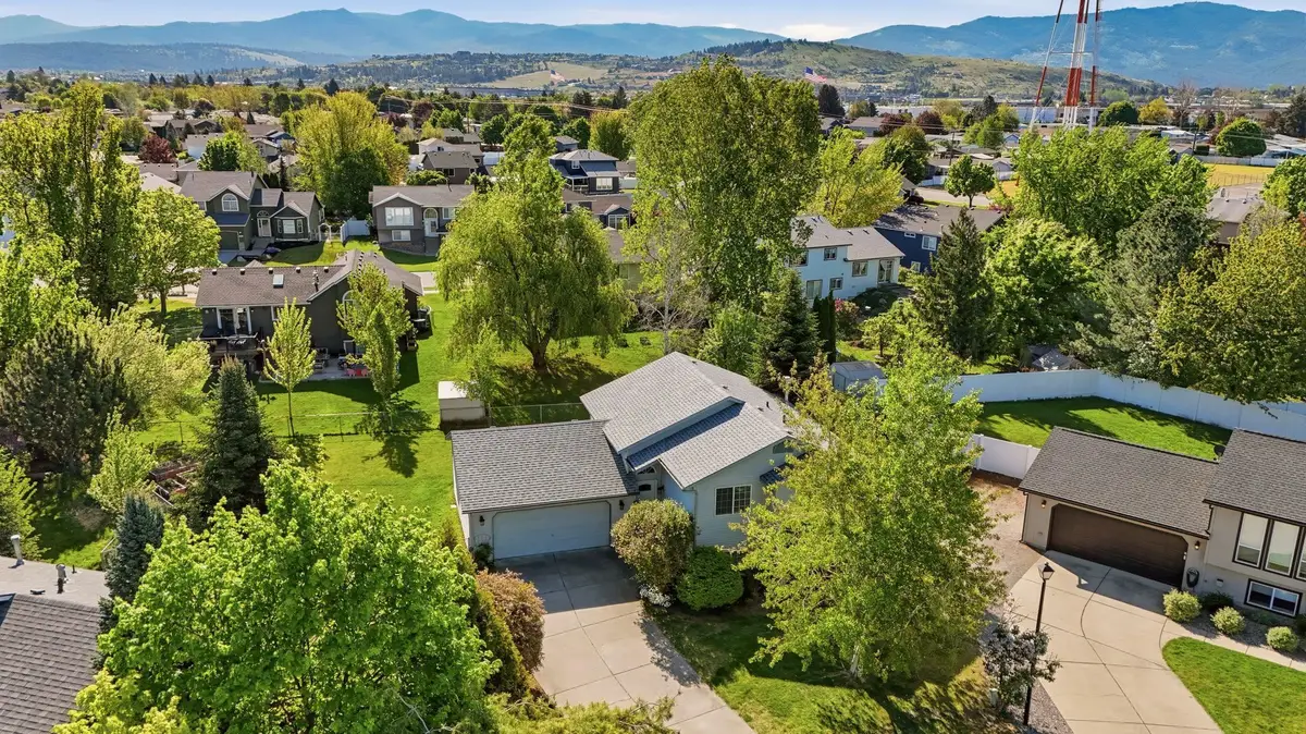 18924 E Augusta Ln, Greenacres, WA 99016 - #1
