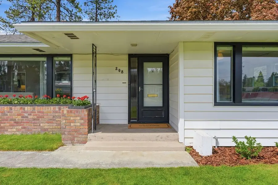 208 W Joseph Ave, Spokane, WA 99205 - #2