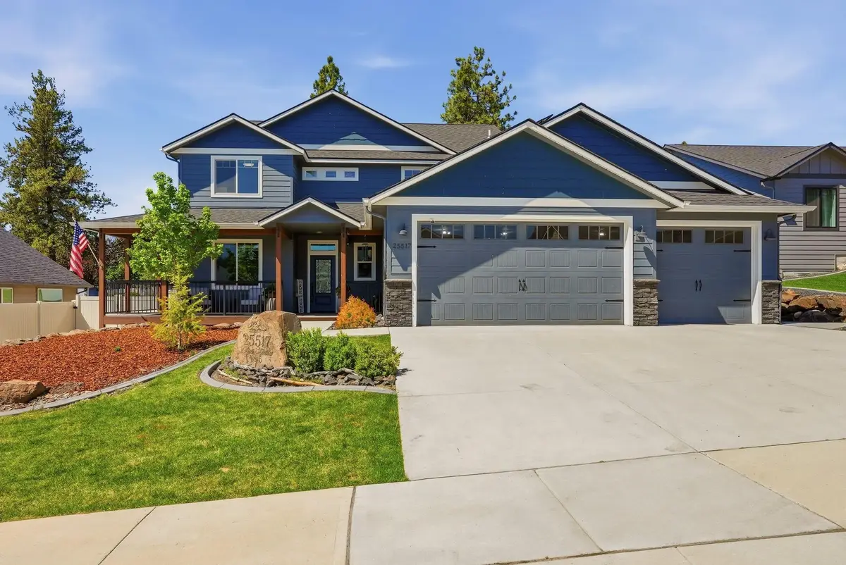 25517 N Sheridan Rd, Chattaroy, WA 99003 - #1