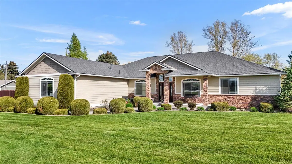 3210 N Molter Rd, Otis Orchards, WA 99027 - #1