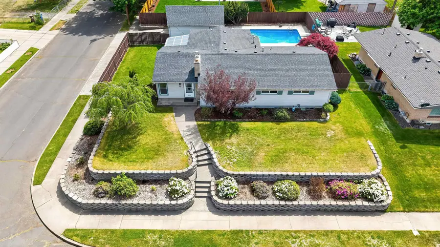 3105 W Eloika Ave, Spokane, WA 99205 - #3