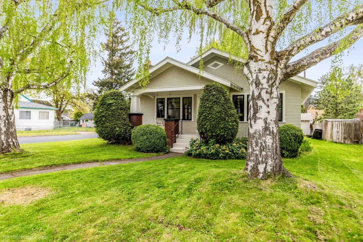 2803 W Fairview Ave, Spokane, WA 99205 - #1