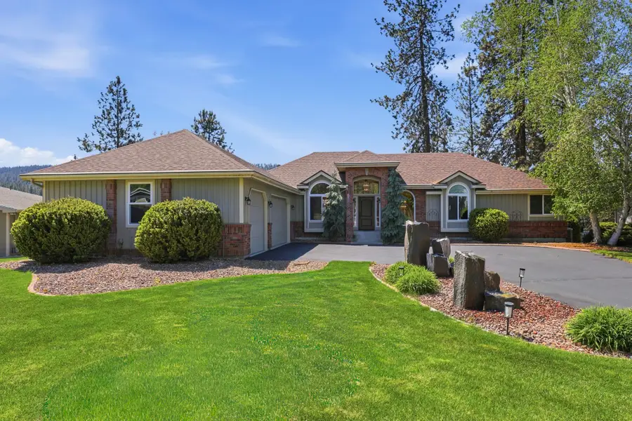 202 E Shore Rd, Nine Mile Falls, WA 99026 - #2