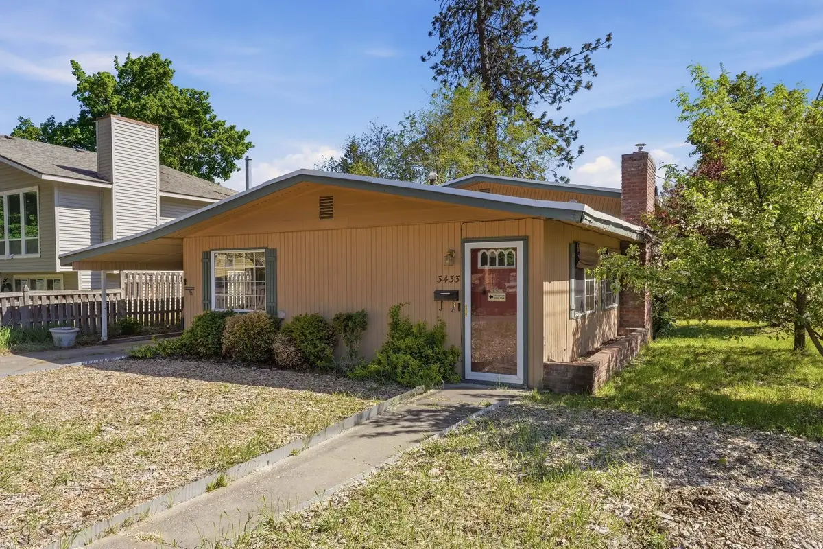 3433 W Hoffman Ave, Spokane, WA 99205 - #1