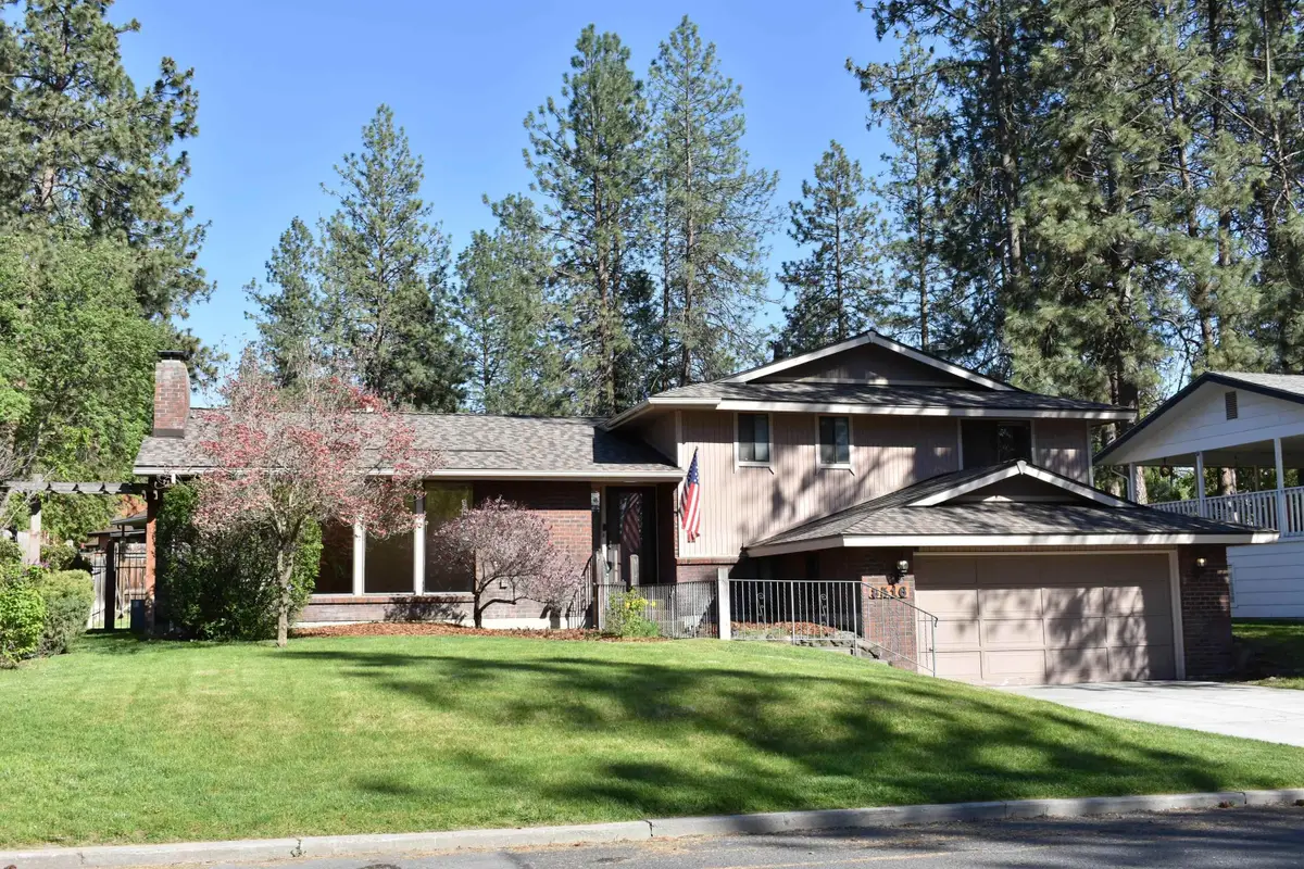 8516 N Greenwood St, Spokane, WA 99208 - #1