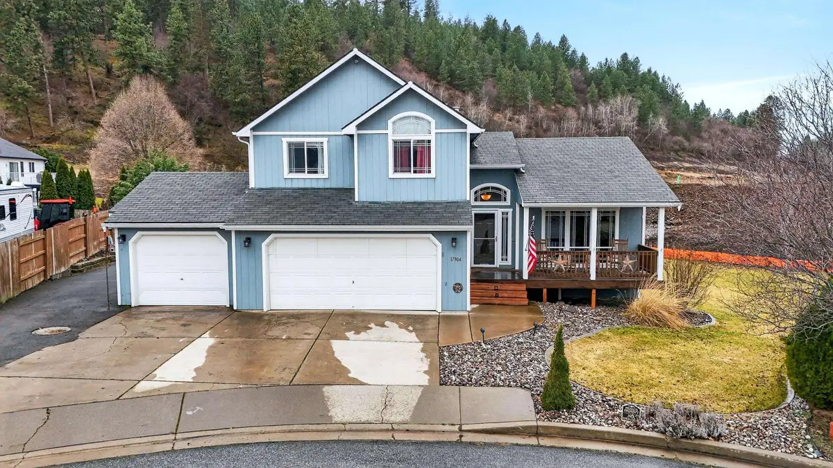 17904 E 11th Ave, Greenacres, WA 99016 - #1