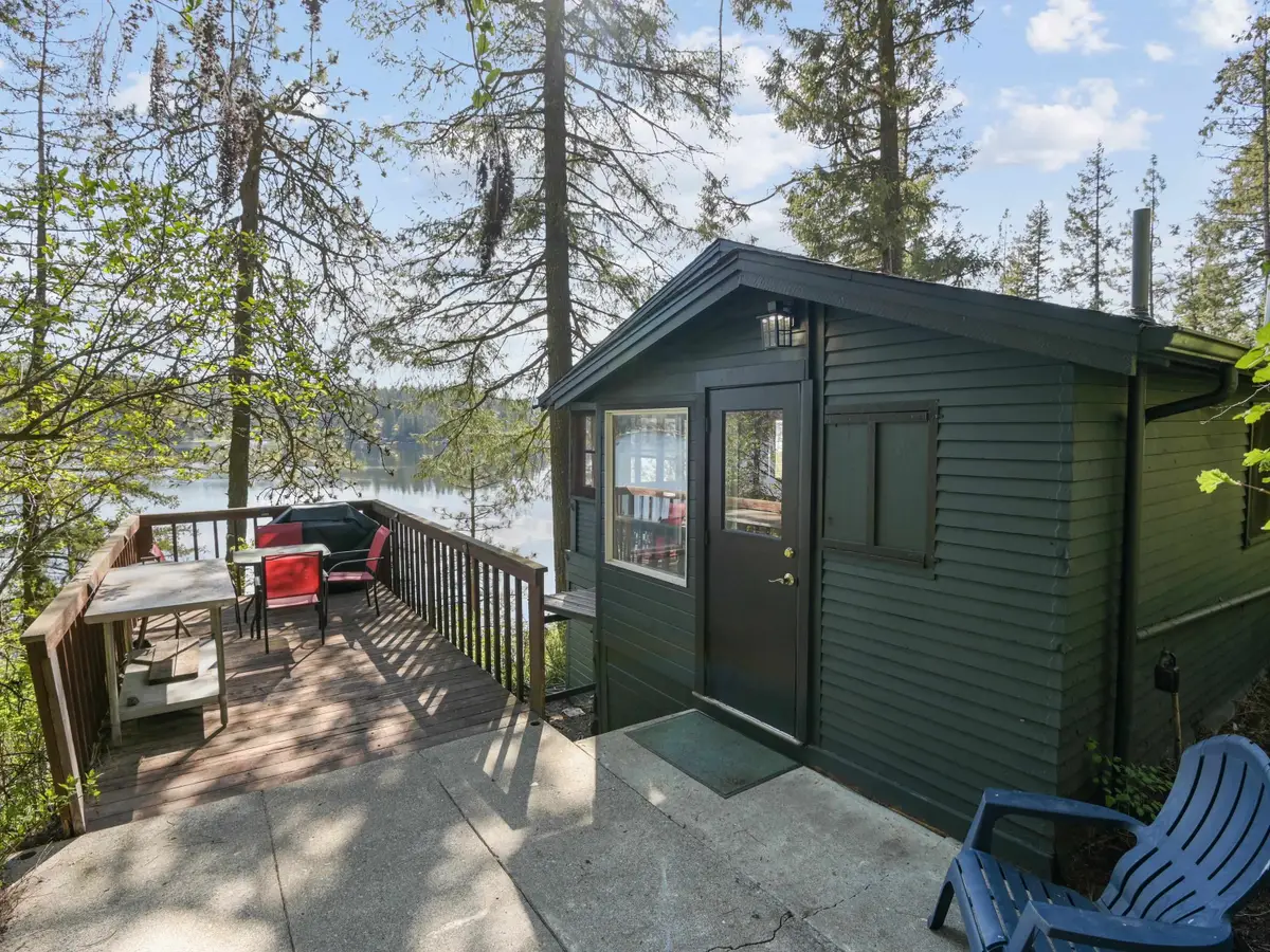 13214 N Peninsula Dr, Newman Lake, WA 99025 - #1