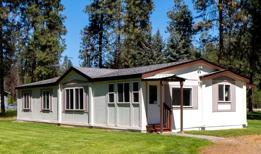 6571 Lake Forest Dr, Nine Mile Falls, WA 99026 - #3