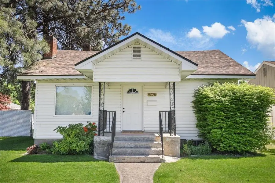5028 N Walnut St, Spokane, WA 99205 - #2