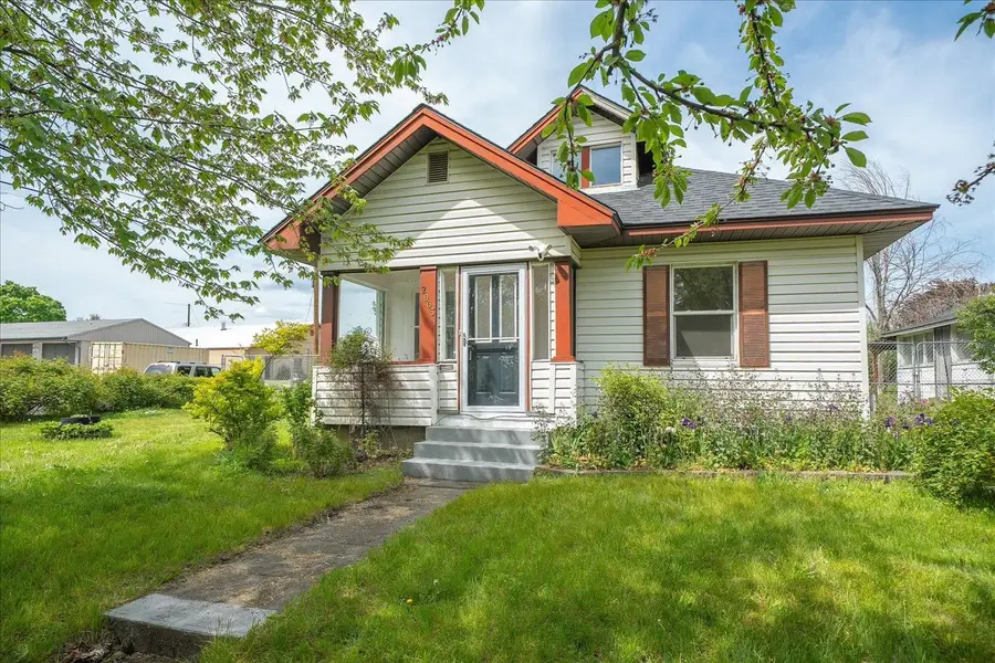 2003 E Grace Ave, Spokane, WA 99207 - #2