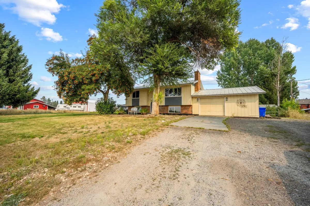 34006 N Short Rd, Deer Park, WA 99006 - #1