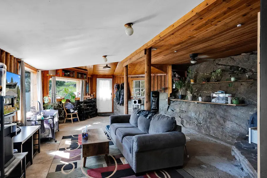 579 Blue Heron Rd, Newport, WA 99156 - #2