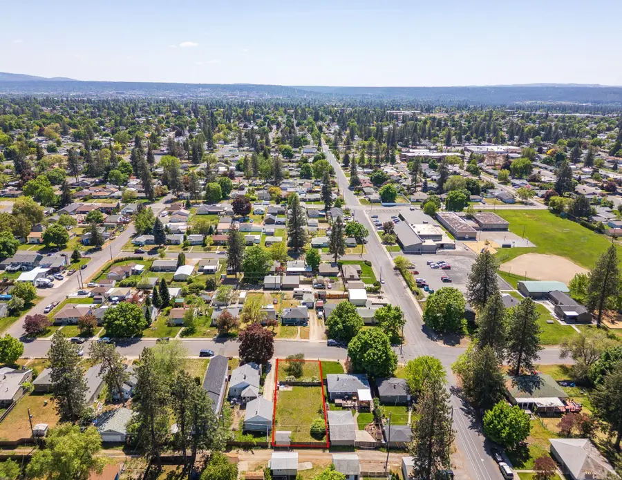 13XX W Dalke Ave, Spokane, WA 99205 - #2