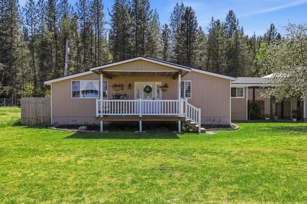 301 W 8th St, Newport, WA 99156