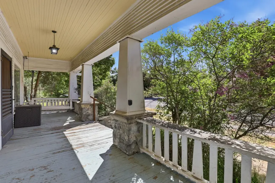 1204 W Mansfield Ave, Spokane, WA 99205 - #3