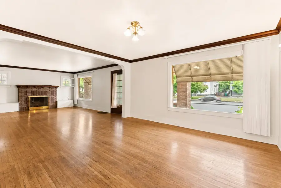 808 E Mission Ave, Spokane, WA 99202 - #2