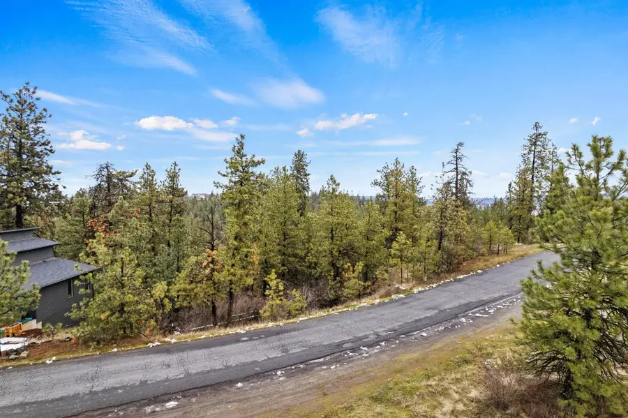 3801 W Grandview Ave, Spokane, WA 99224 - #3