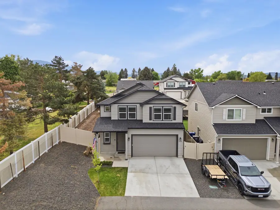 19698 E 3rd Ln, Greenacres, WA 99016 - #3