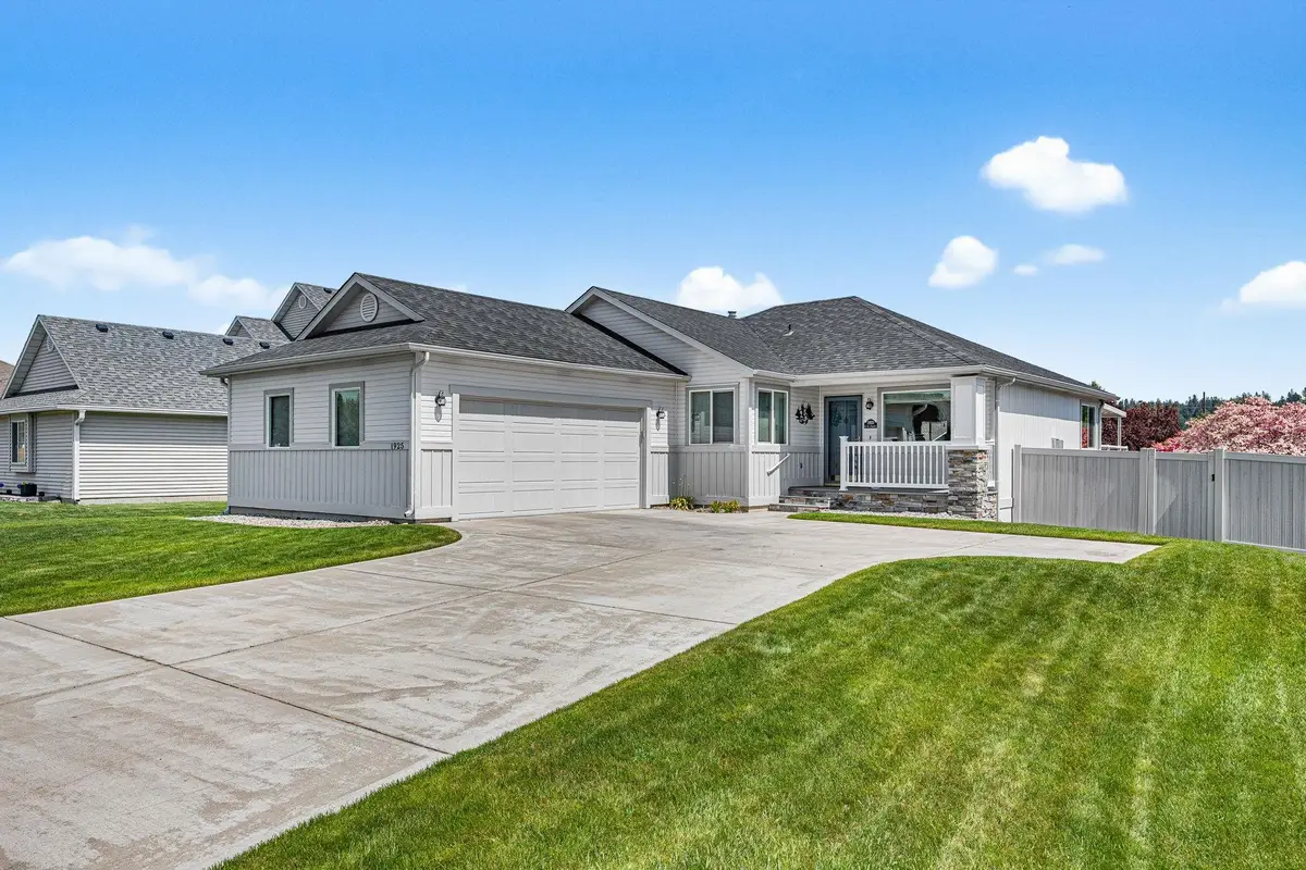 1925 S St. Charles Rd, Spokane Valley, WA 99037 - #1