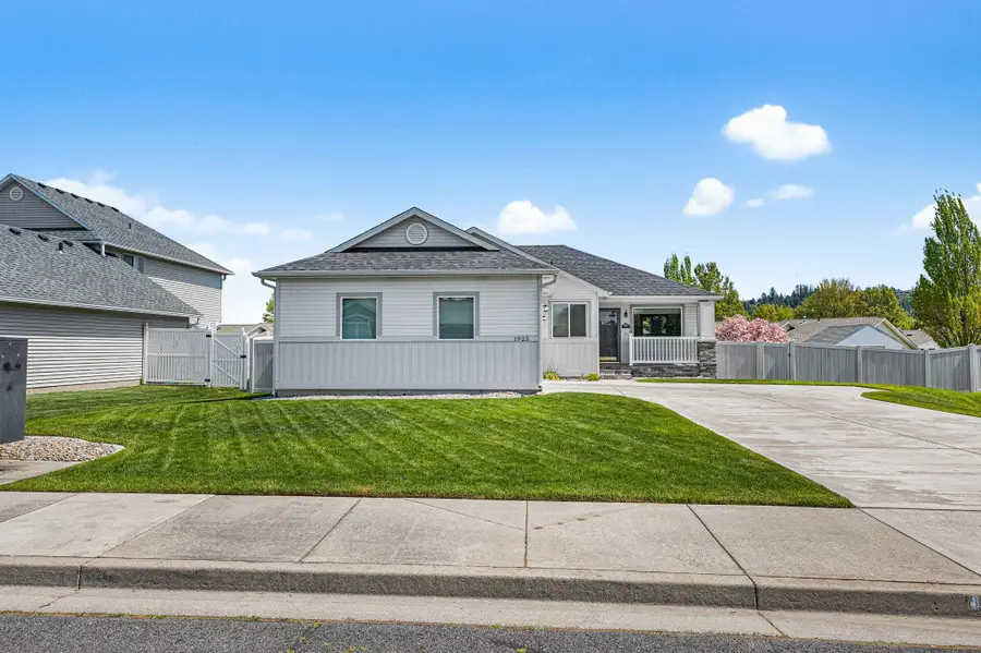 1925 S St. Charles Rd, Spokane Valley, WA 99037 - #2