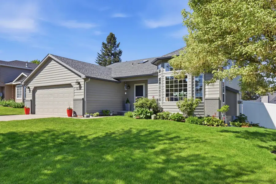 1221 N Wright Blvd, Liberty Lake, WA 99019 - #2