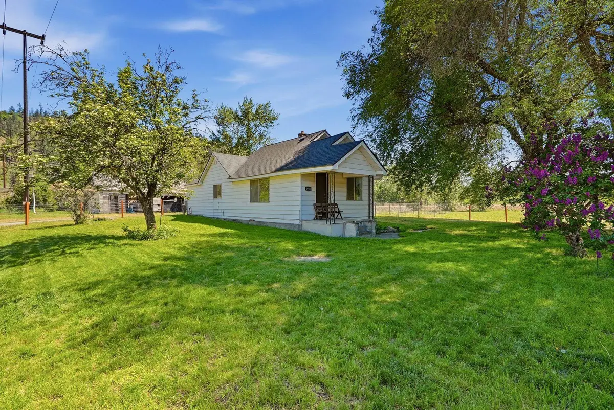 2907 S Oak St, Spokane, WA 99224 - #1